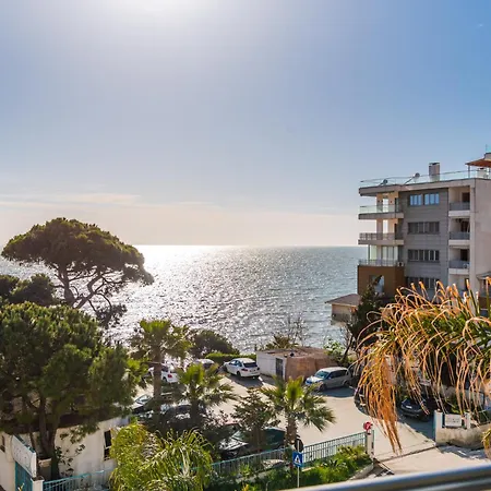 Hill Side Suite By Ps Durres Exterior photo